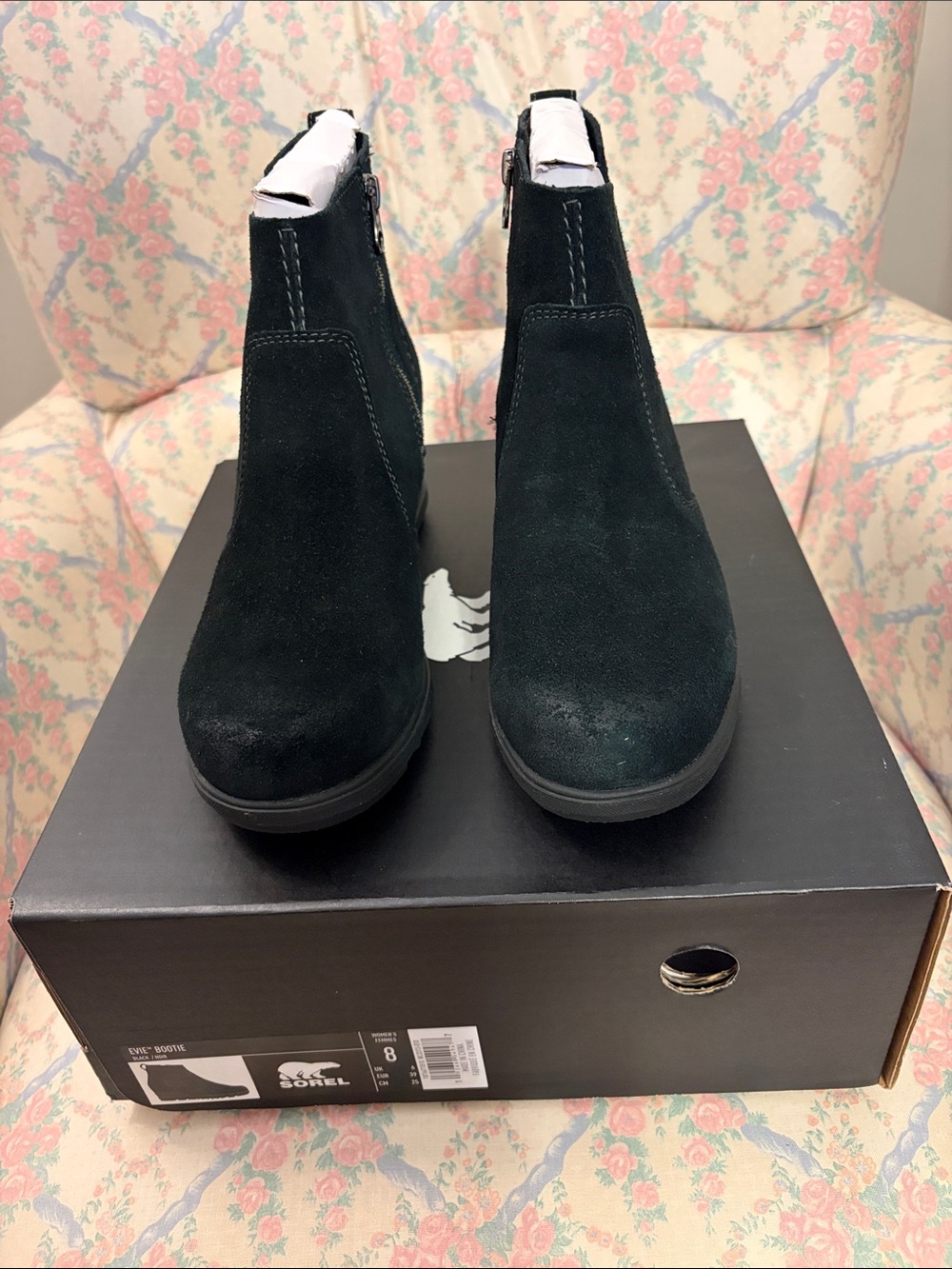 Sorel Evie Bootie Black Suede Size 8M